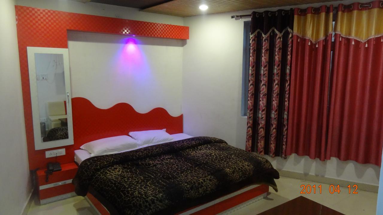 Hotel Dalhousie Hills Экстерьер фото